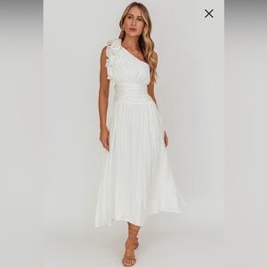 Antheia One-Shoulder Maxi Dress Elegant White Selfie Leslie Wedding Shower Bride